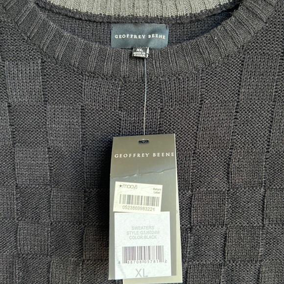 Geoffrey Beene Men's X-Large Crew Neck Pullover Sweater Geometric Pattern. - Picture 3 of 11